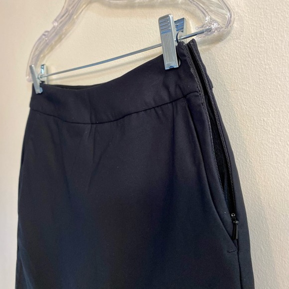 Nike Golf Women’s Black Golf Skort Skirt with Back Swoosh Size 4 Activewear - Picture 7 of 15